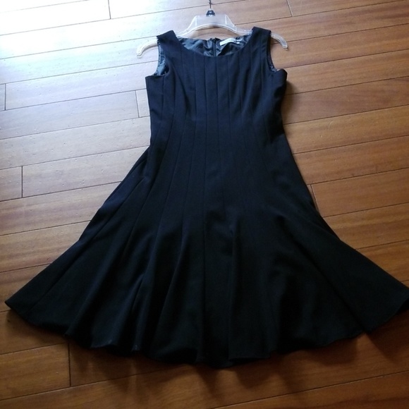 Black Calvin Klein Dress, size 6 - Picture 2 of 7